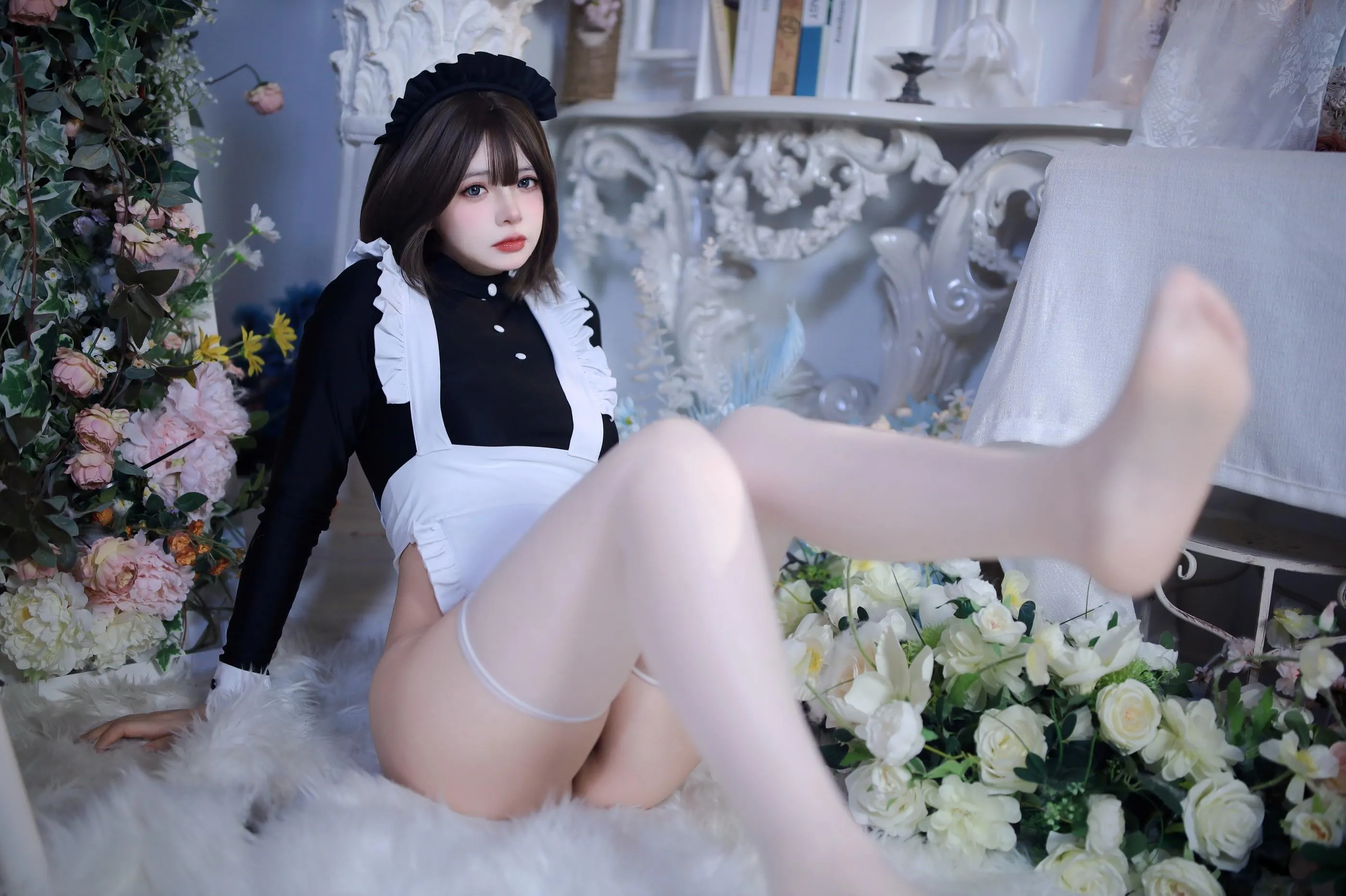 疯猫ss – NO.137 少女衣橱 连体女仆装 [58P]插图1